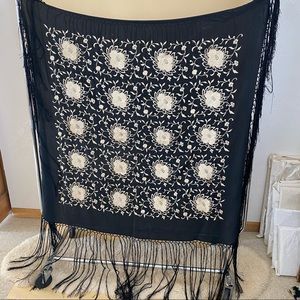 1920s silk piano shawl • antique / vintage